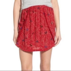 *3/20* Hinge Red Jungle Print Fringe Mini Skirt
